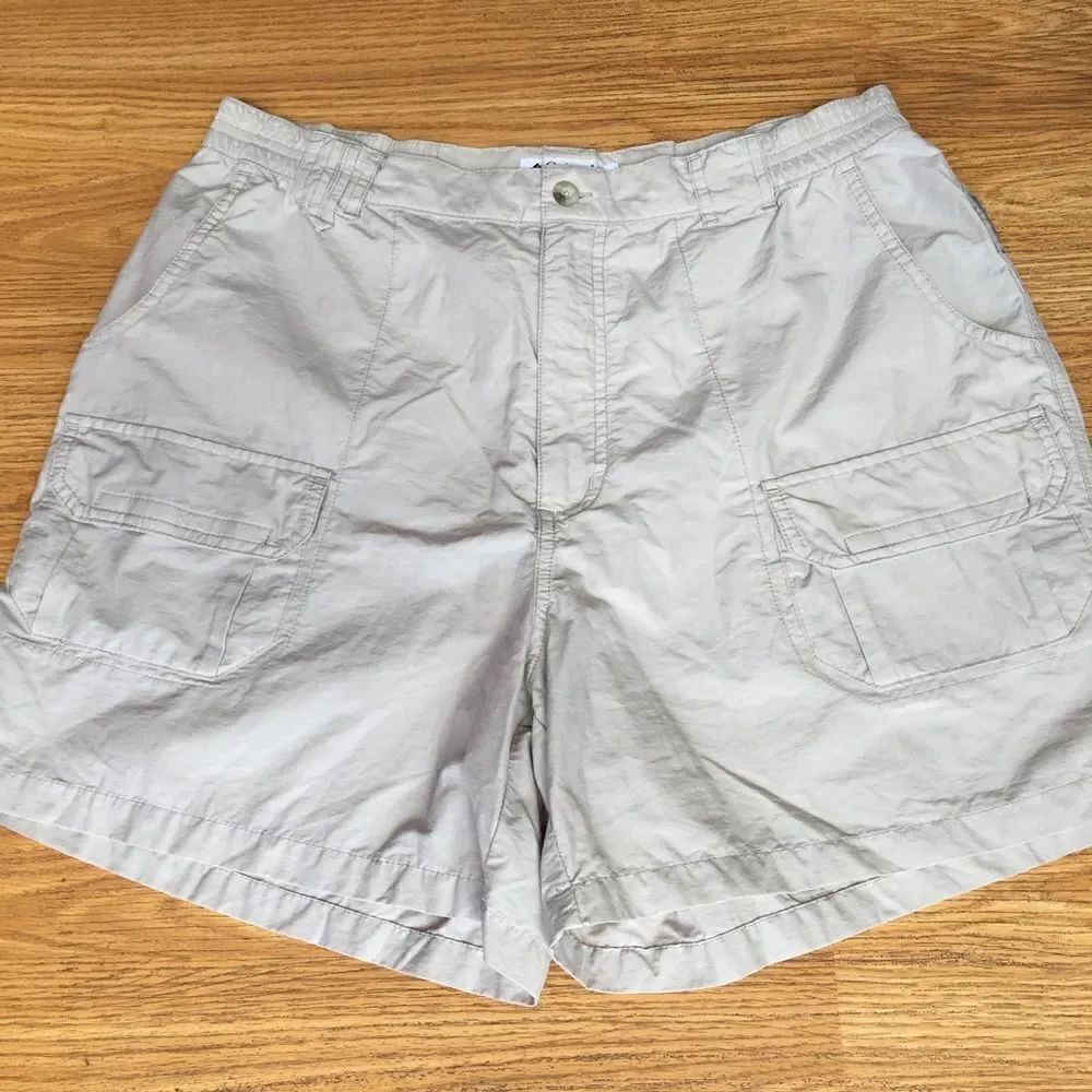 Women’s Columbia Shorts